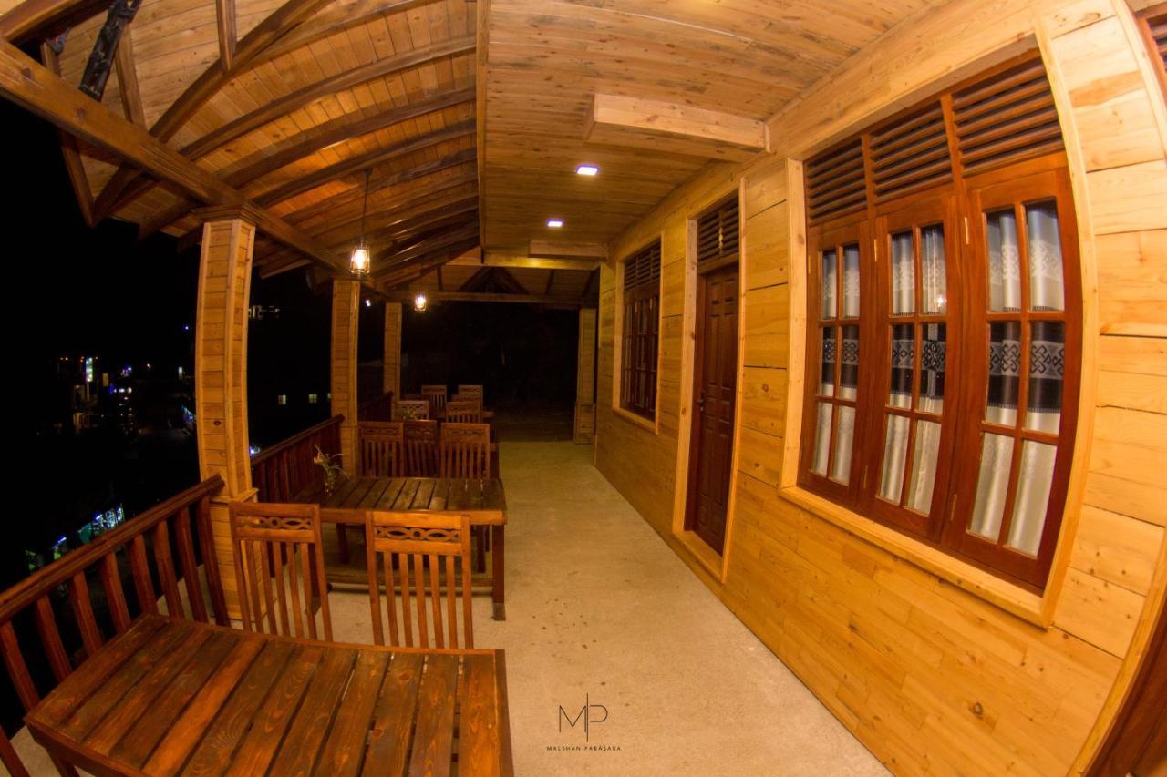Tea Breeze Motel Nallathanniya